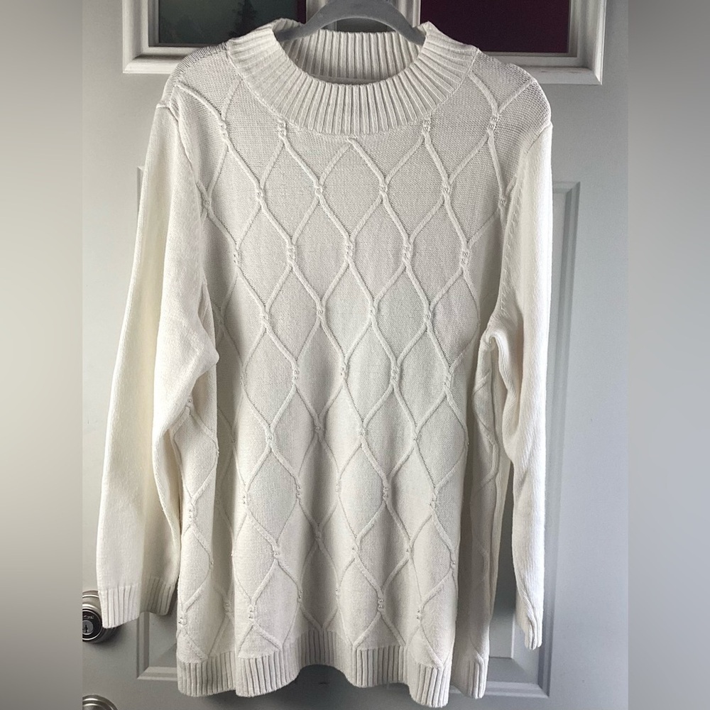 Karen Scott Off-White Knit beaded argyle patterned crew neck Sweatercotton